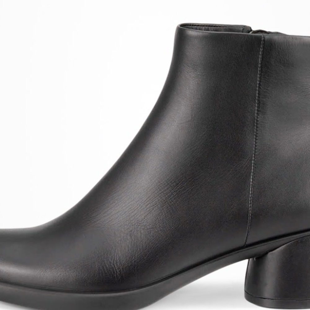 Ecco Black Ankle Boots - ECCO Sculpted Lx 35 - Picture 3 of 8